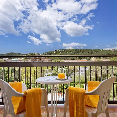 Апартаменти Tossa Park In Near 3*
